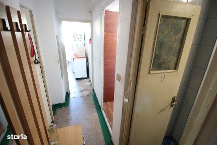 Ap. 1camera Micro 20, bloc mixt, centrala termica