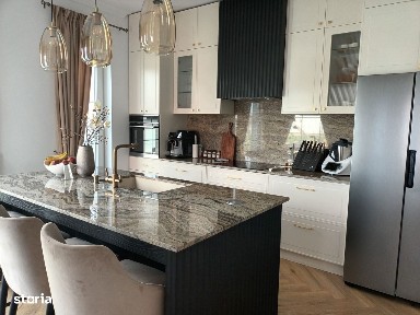 Vând casa Sanmartin