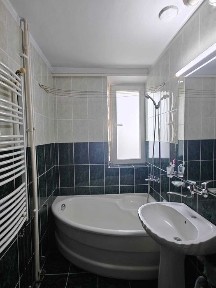 apartament etaj unu, renovat si utilat
