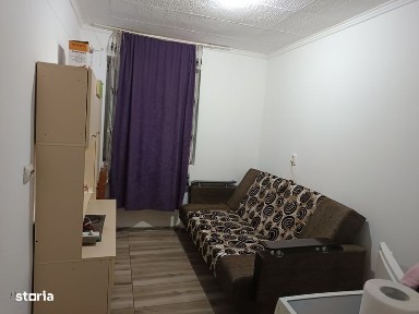 Vand garsoniera str hunedoarei