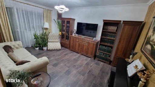 Vanzare apartament 3 camere, renovat de lux, Ploiesti Vest