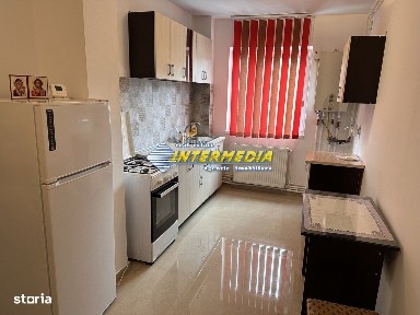 Apartament cu 2 camere etaj 3 in Cetate zona Spitalul Judetean