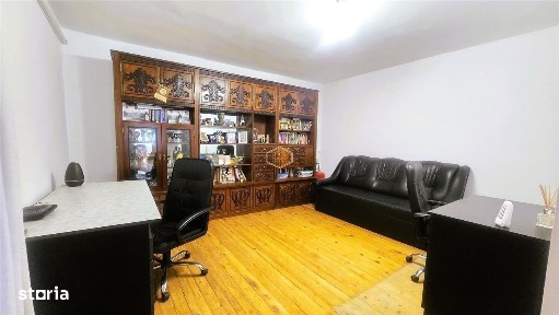 VIDEO | Casa spatioasa cu 8 camere, garaj si curte proprie | Baritiu