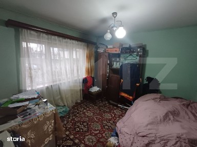 Apartament de vanzare, 3 camere, 70 mp, zona Samboteanu