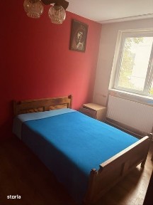 Apartament trei camere oras Brad Hd