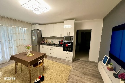 Apartament Modern 3/4 Camere - Complet Mobilat, Renovat, Gata de Mutat