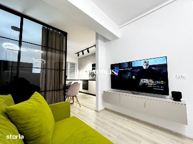 Garsonieră de Vânzare | Parcare | Boxă | Top City