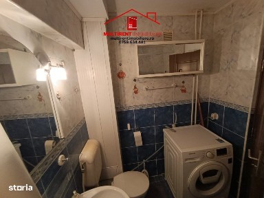De inchiriat-Apartament 3 camere str.Babadag-etaj 2 !