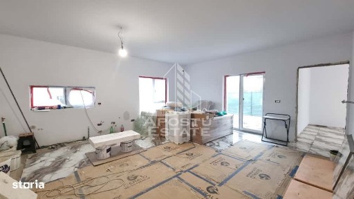 Duplex pe parter in vatra satului, Giarmata