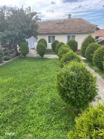 Casa de vanzare Stejaru