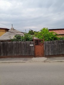 Casa la curte -211mp - sector 5