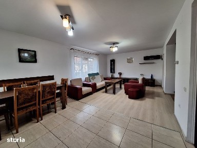 Triplex cu 4 camere, 100 mp, parcare, zona Avram Iancu