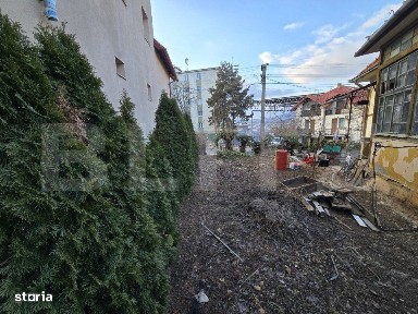 Casa demolabila, teren 461 mp, Intersectia 7 strazi, zona Gruia