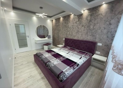 Apartament 2 camere de vanzare