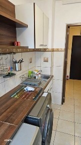 Inchiriez apartament doua camere Teiul Doamnei