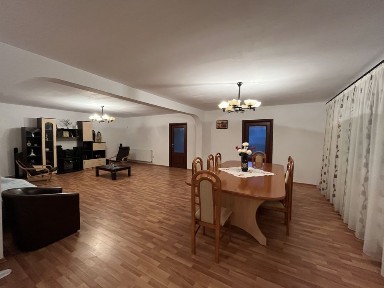 Casa 2008 Proprietate superba-Varsatura