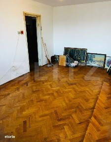 Apartament de vanzare, cu 2 camere, 47 mp, renovabil, zona Libertatii