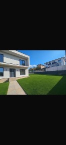 Vând casă la5min de centru