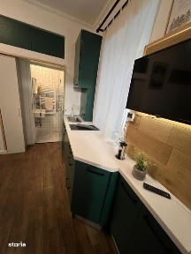 Garsoniera cocheta de vanzare. Zona Centrul Vechi, Brasov