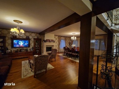 Casa individuala decomandata, 5 camere, 405 mp., teren 830 mp., zona S
