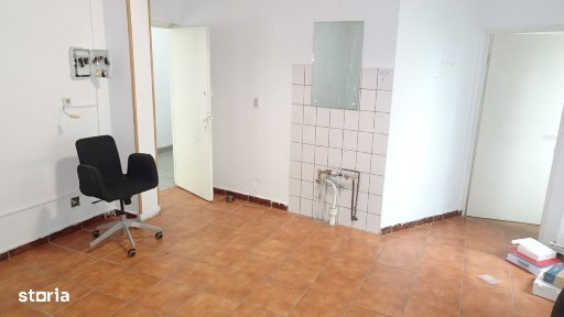 Vand spatiu comercial in Deva, zona ultracentrala ( I. Creanga)