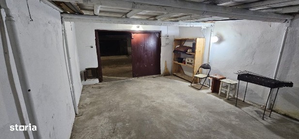 Garaj spatios si sigur in cartierul Lucacesti - Ideal pentru masina!