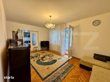 Apartament 3 camere, 68 mp, zona Dambu