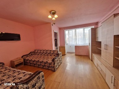 Garsoniera 30 mp - Etaj 2 - Luminisului