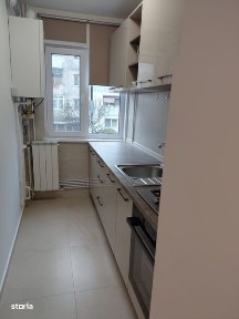 Inchiriez ap 3 camere Craiovita noua