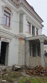 Conac Boieresc P+1 Ultracentral 695mp construiti, teren 466 mp pe colt