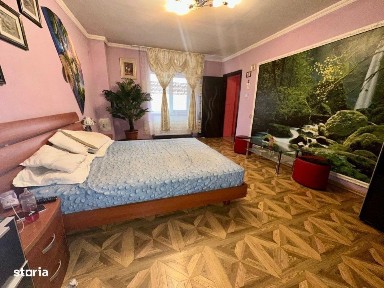 Casa cu doua unitati locative,teren 700 mp - Str. Bistritei 15, Dej