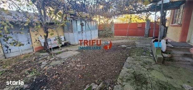 Casa de vanzare 2 camere zona Barabant