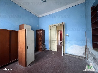 Casa cu farmec istoric, perfecta pentru un proiect de restaurare, zona