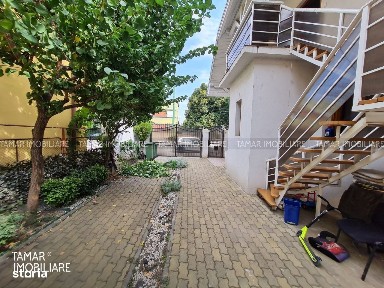 Casă - Spațiu Comercial 310 mp - Calea Romanilor