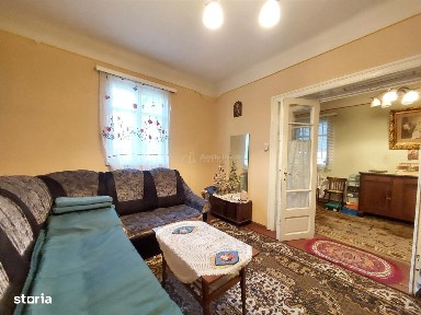 Casa P+1, 5 camere, 150 mp, teren 3815 mp, Zoresti, com. Vernesti