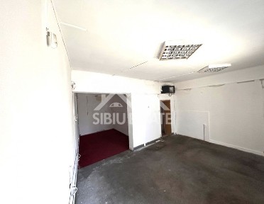 Spatiu comercial de vanzare pe Strada Lunga