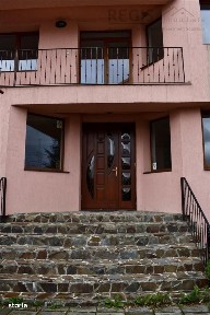 Gradinita / cladire multifunctionala de inchiriat 560MP- Bunloc