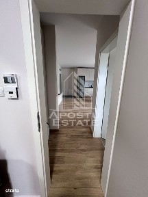 Apartament, 2 camere, centrala proprie, loc de parcare, Giroc