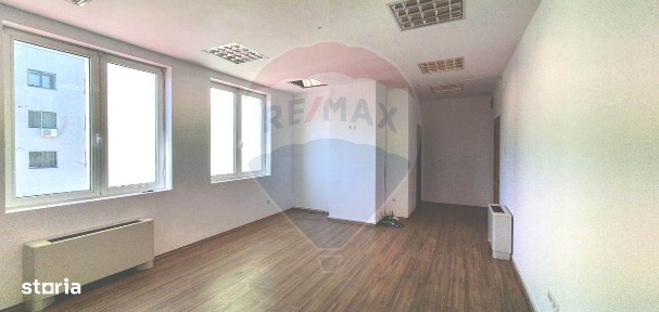 Birou de închiriat în Brașov zona centrală în clădire de birouri