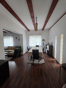 Casa de închiriat Scheii Brașovului