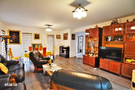 Casa 4 camere de vanzare in Manastur, Cluj Napoca
