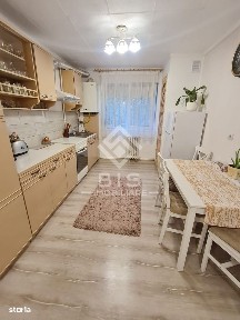 Apartament 3 camere, etaj 1/4, 70mp