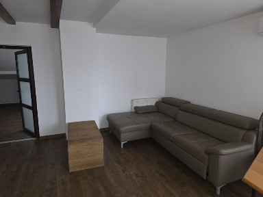 Închiriez apartamente la casa contorizate separat