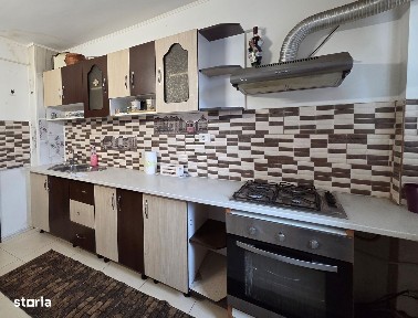 Apartament 2 camere confort 1 decomandat zona ultracentrala Adjud