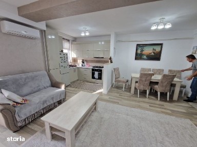 Apartament de 3 camere, decomandat, 76 mp., zona Calea Moldovei