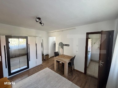 Apartament de vanzare, cu 2 camere, 35 mp, etaj 4/4, zona Decebal