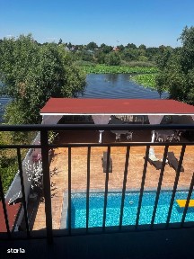Se vinde Vila deosebita pe malul lacului Snagov Loc. Valadicesca