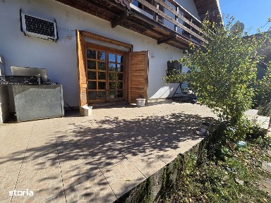 Casa Ciorogarla cu o curte superba