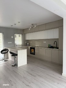 Casa individuala, decomandata, 4 camere, 250 mp., teren 1600 mp., zon