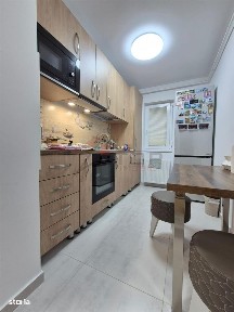 Apartament 3 camere Podu Ros